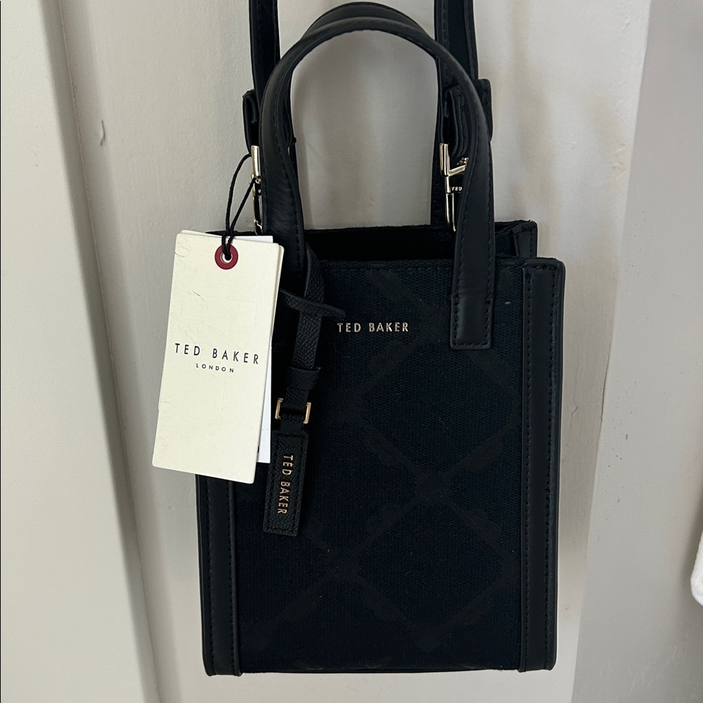 Ted Baker bucket bag NWT